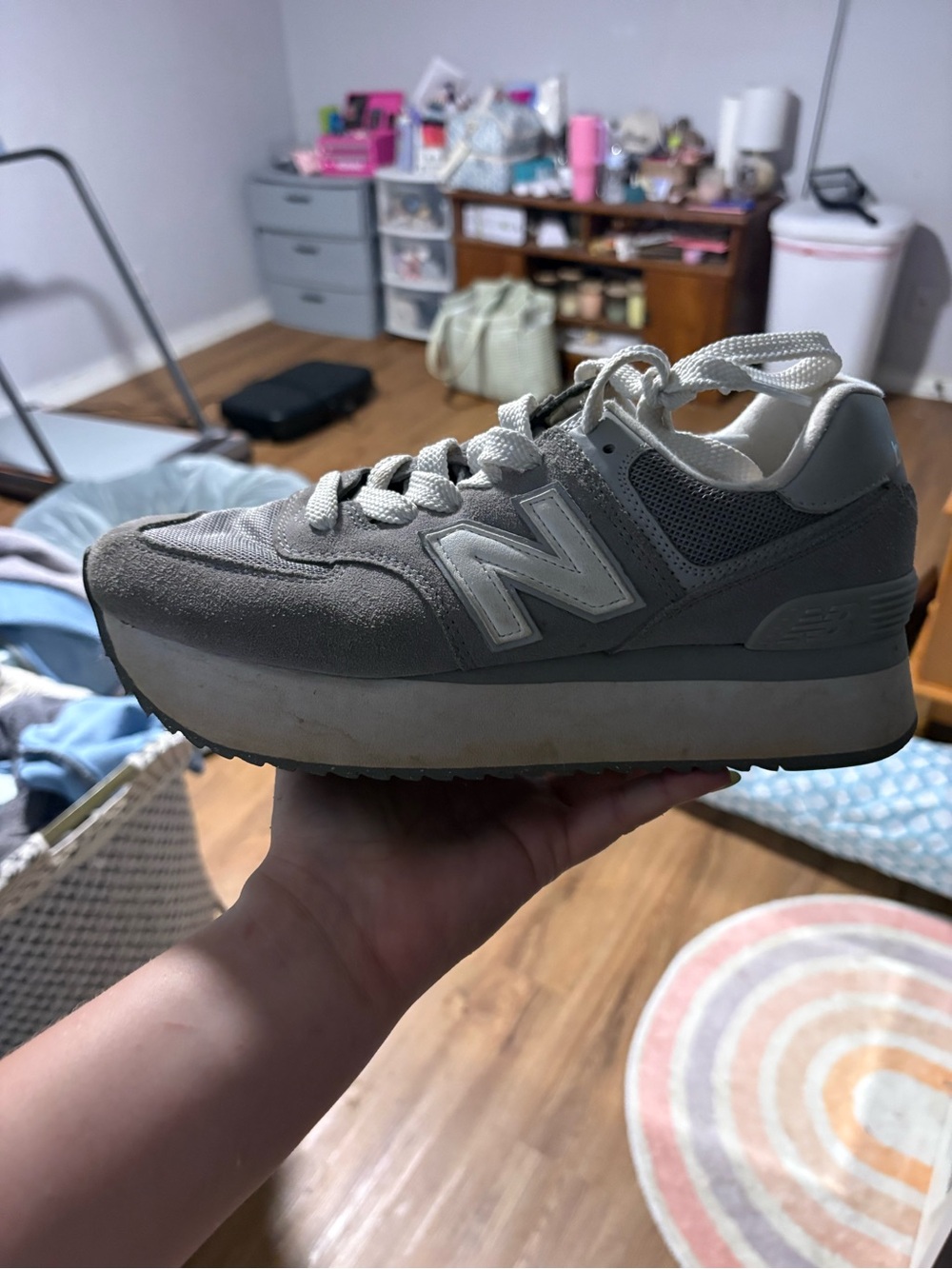 New Balance Women's Light Gray Suede Mesh Platform Sneaker